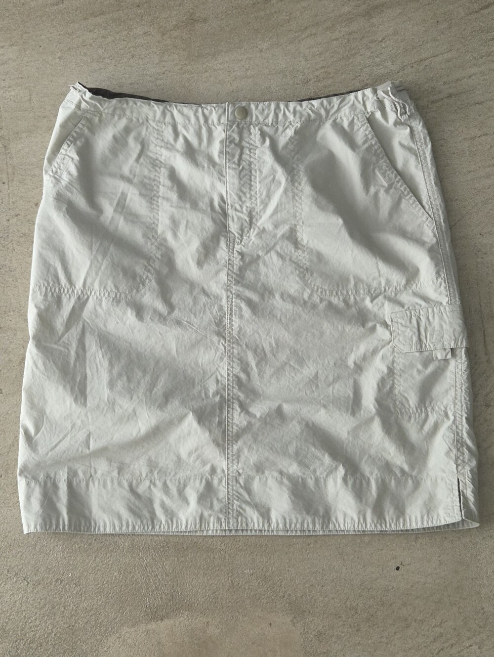 Beige Columbia Lightweight Cargo Utility Skirt, Size M